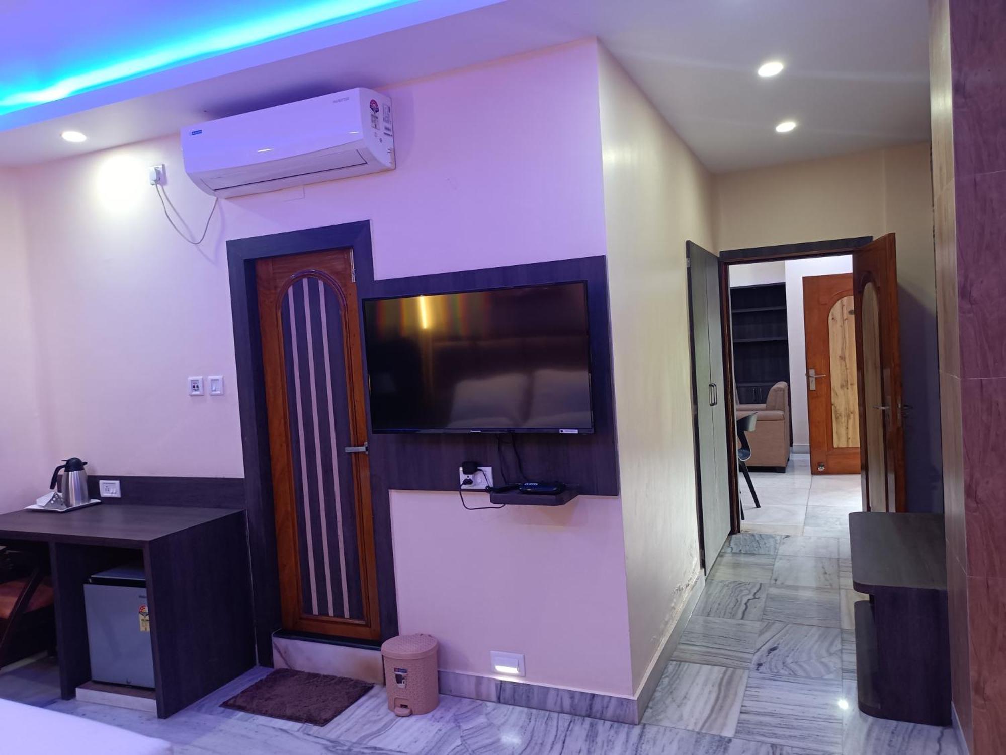 Hotel Sudakshina By Roh Silchar Exterior photo