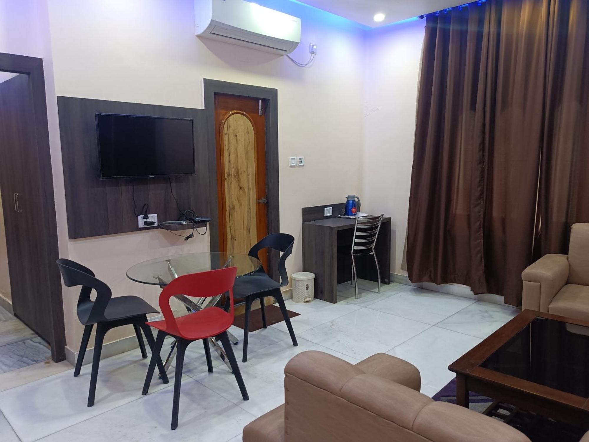 Hotel Sudakshina By Roh Silchar Exterior photo